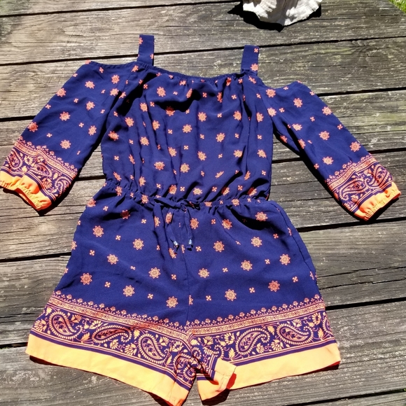 My Michelle Girl Cold Shoulder Beautiful Romper - Picture 2 of 9